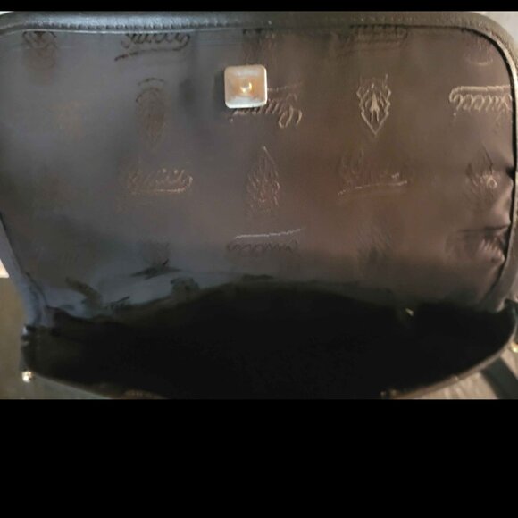 Gucci purse - Picture 3 of 3